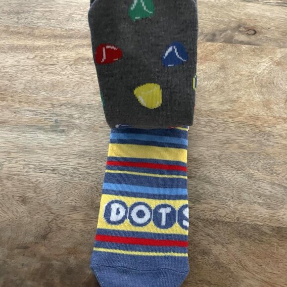 5/$20 NEW 2Pk Adult Dots Candy Socks - Picture 2 of 4